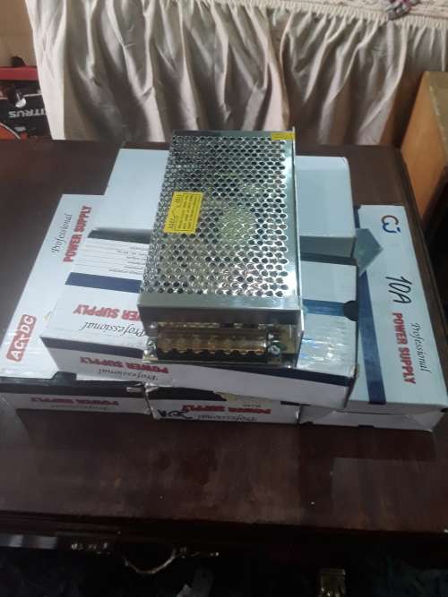 JOBLOT 6 PIECE CCTV POWER SUPPLY (20 AND 10 AMPS)