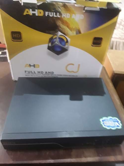 16 CHANNELS AHD DVR INCLUDING POWER SUPPLY, REMOTE AND MOUSE