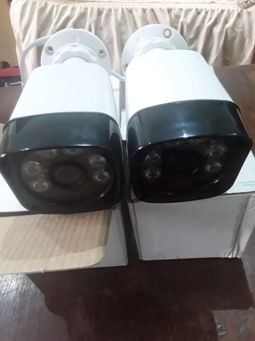 SET OF 2 IR AHD COLOR CAMERAS ( ONE BID FOR BOTH)