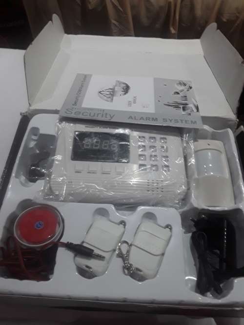 AUTO DIAL GSM ALARM SYSTEM