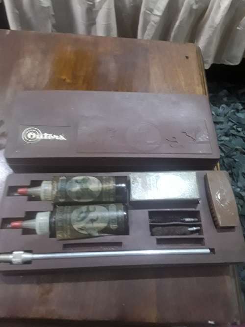 VINTAGE OUTERS GUN CLEANING KIT