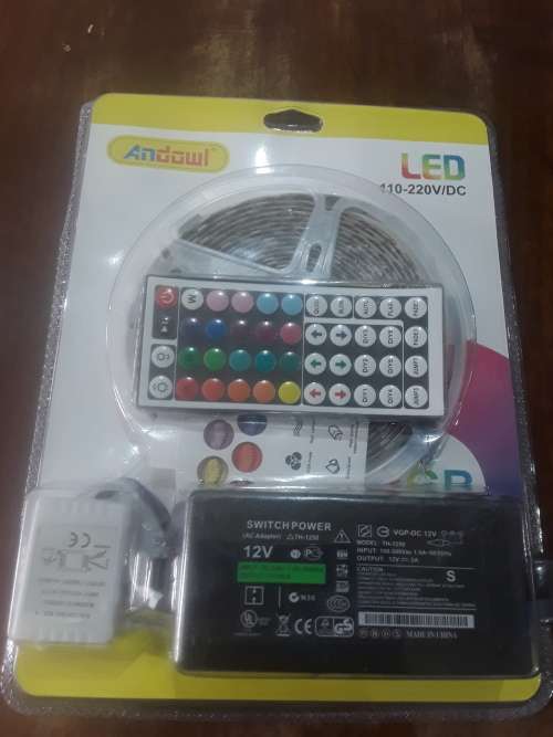 REMOTE CONTROL LED STRIP LIGHT WITH P.SUPPLY AND CONTROL BOX