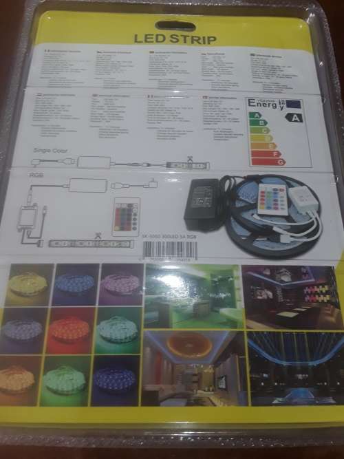 REMOTE CONTROL LED STRIP LIGHT WITH P.SUPPLY AND CONTROL BOX