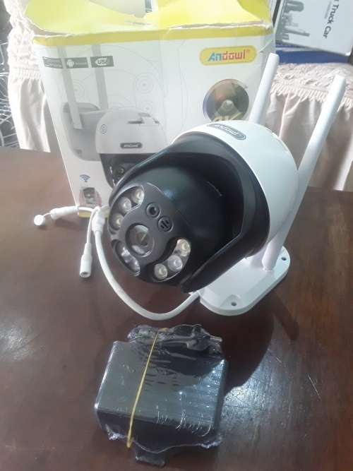 THE MOBILE NETWORK CAMERA WITH 2 ANTENNAS