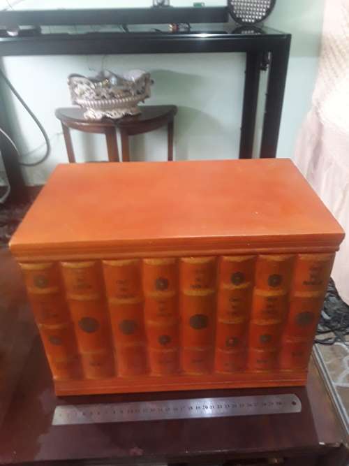 WOODEN STORAGE BOX