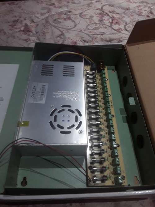 12 VDC,18 OUTPUT SWITCH MODE CCTV POWER SUPPLY