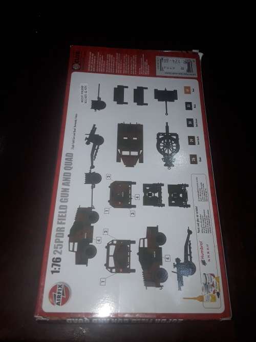 AIRFIX 25PDR FIELD GUN AND QUAD(1:76)TO BUILD
