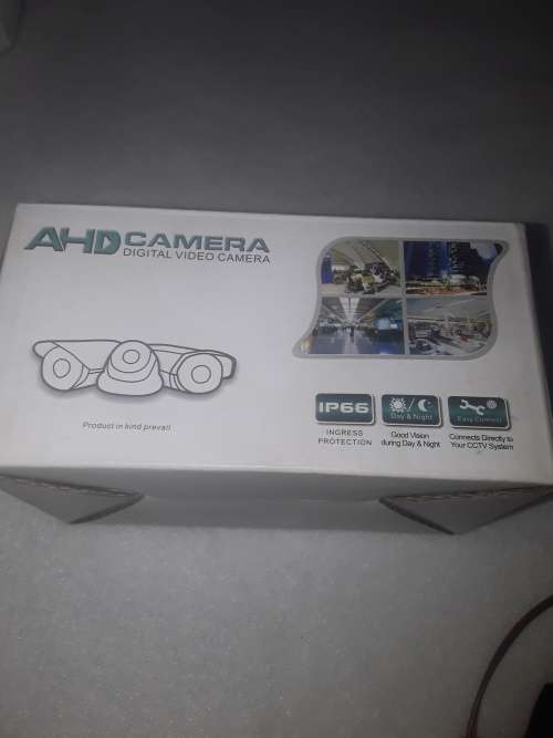 SET OF 2 DIGITAL AHD CAMERAS