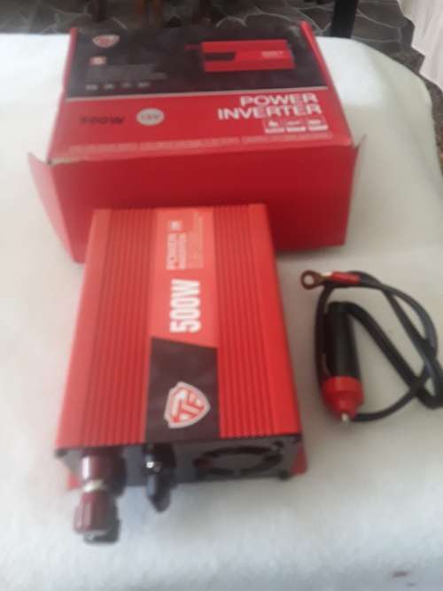 500 WATTS POWER INVERTER (DC12V)