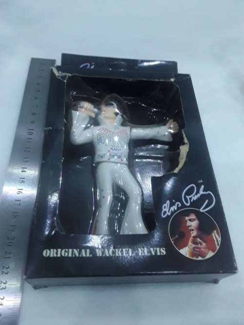 ORIGINAL WACKEL ELVIS PRESLEY(SEALED)