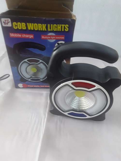 SOLAR POWERED COB WORK LIGHTS