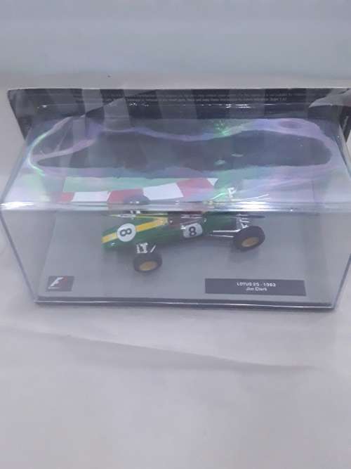 FORMULA 1 DIE CAST MODEL (LOTUS25-1963,JIM CLARK)SCALE 1:43