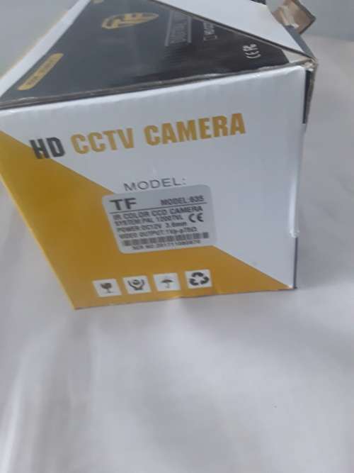 1200 TVL IR COLOR CCD CAMERA WITH BRACKET