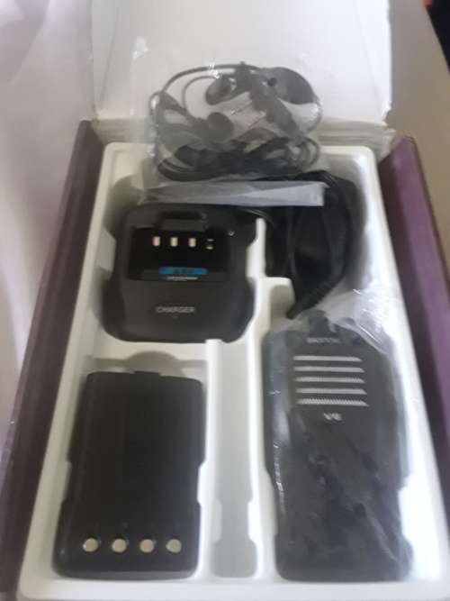 PROFESSIONAL FM TRANSCEIVER