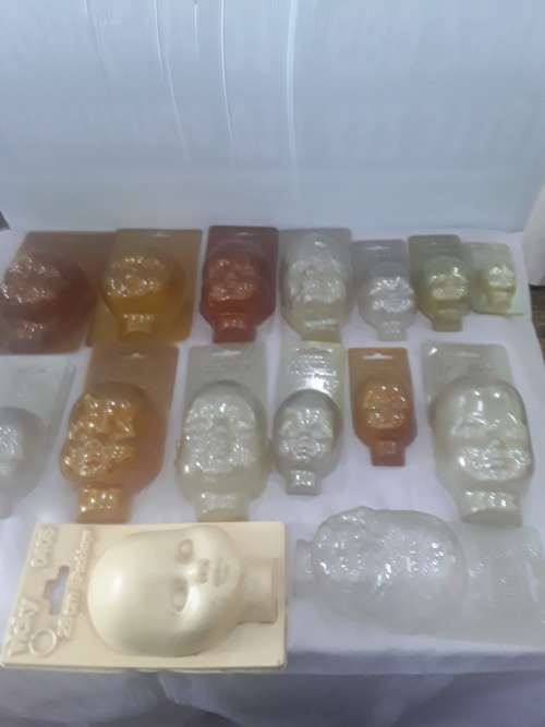 28 PIECES (DIFFERENT SIZE AND SHAPES)DOLLS HEAD MOULDS(UNUSED)