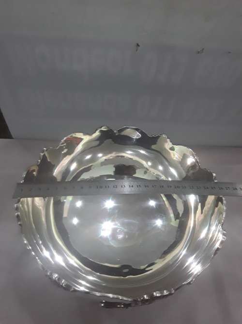 VINTAGE SILVERPLATED SERVER BOWL(STUNNING EMBOSSED BRANCHED FLOWERS)26cm in diameter and 14cm height