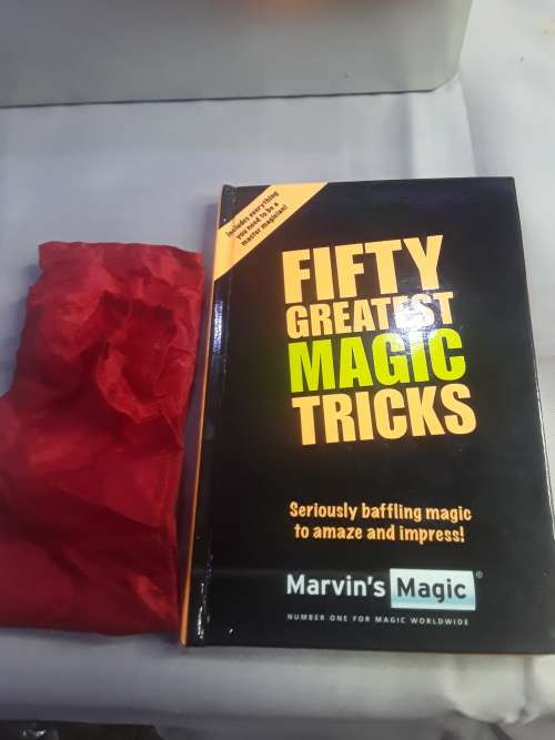 SPECIAL EDITION 50 GREATEST MAGIC TRICKS (BRASS KNOBS AND RINGS,ETC..)MINT CONDITION
