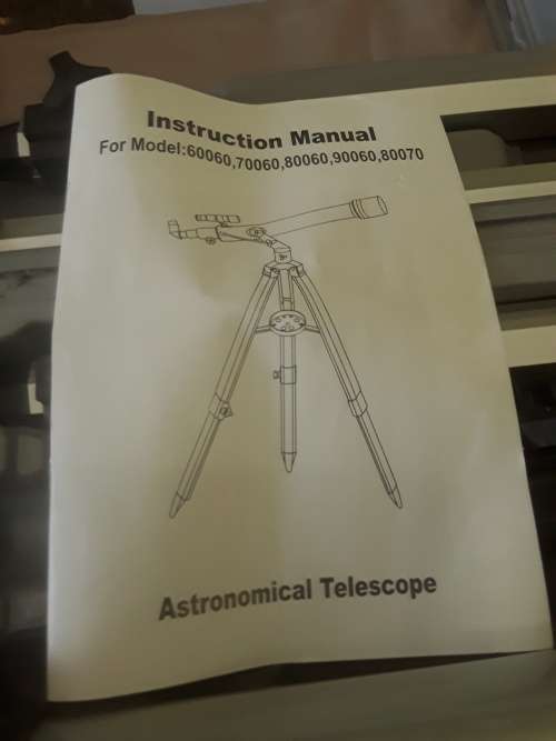 ASTRONOMICAL TELESCOPE WITH STAND AND ALL ASSESCORIES IN CASE