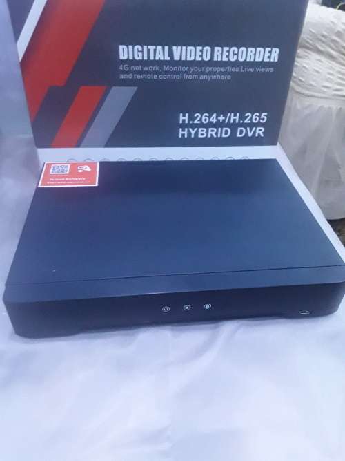 16 CHANNELS 5 IN ONE DVR INCLUDING POWER SUPPLY AND MOUSE