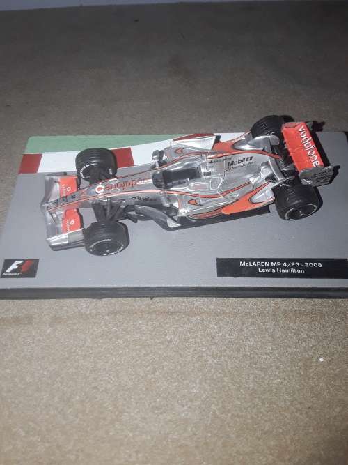 FORMULA ONE DIE CAST MODEL McLAREN MP4/23(LEWIS HAMILTON,2008)SCALE 1:43