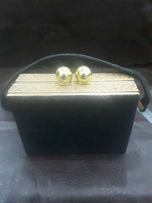 VINTAGE HAND BAG