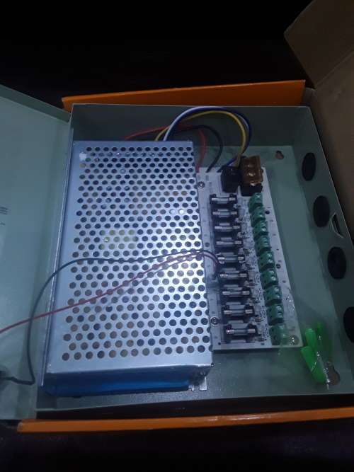 12VDC,9 OUTPUT SWITCH MODE CCTV POWER SUPPLY