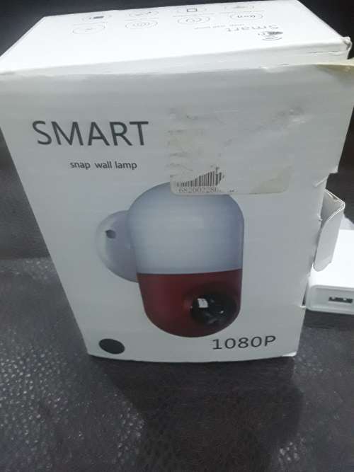 SMART SNAP WALL LAMP CAMERA