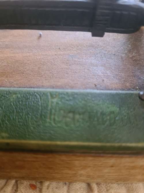 CAST IRON FIREPLACE DISPLAY ITEMS ON STAND(17 X 16CMHAS MARKINGS)