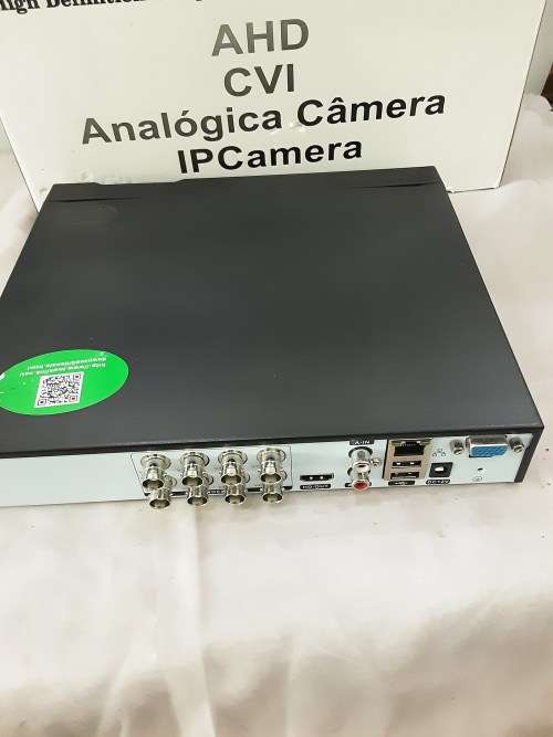 8 CHANNELS 5 IN ONE AHD DVR INCL.POWER SUPPLY, REMOTE and MOUSE