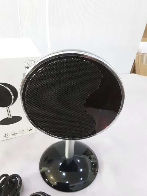 BLUETOOTH SPEAKER WIFI CAMERA