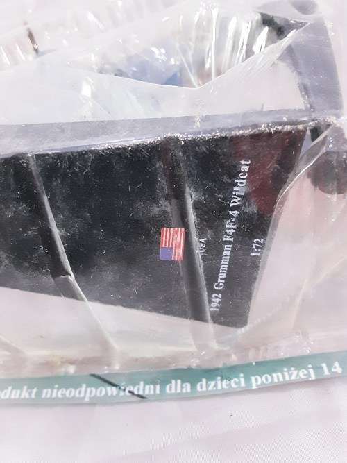 1942 GERMAN F4F-WILDCAT DIE CAST MODEL FIGHTER PLANE-SCALE 1:72