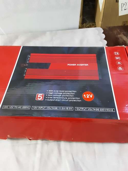 4000 W POWER INVERTER (12V)