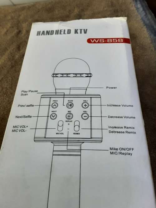 WIRELESS MICROPHONE HIFI SPEAKER (HANDHELD KTV)