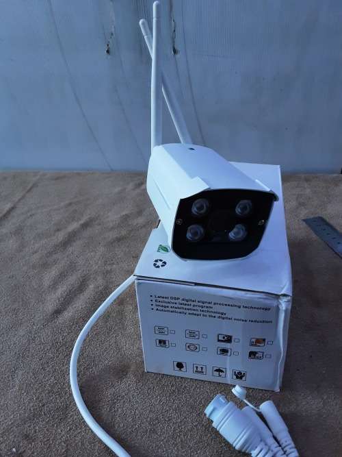 DIGITAL VIDEO CAMERA