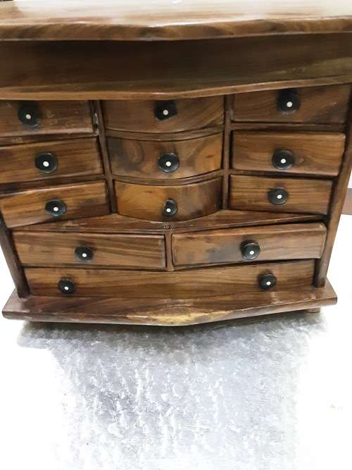 VINTAGE SOLID WOODEN 12 DRAWER DIAMENTIONAL JEWELRY BOX(27 X 22CM)