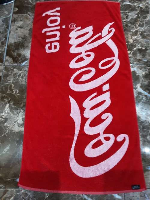 REVERSIBLE VINTAGE COCA-COLA BATH TOWL(UNUSED)TROUSSEAU ROYAL LABEL-1.44 x 74cm