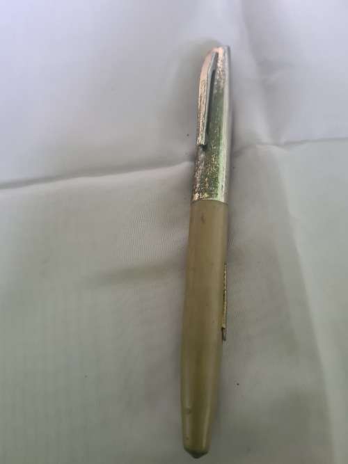 JOBLOT VINTAGE FOUNTAIN PENS