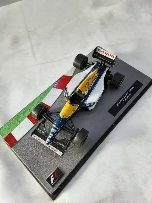 FORMULA 1 DIE CAST MODEL (WILLIAMS FW15C-1993,ALAIN PROST)SCALE 1:43