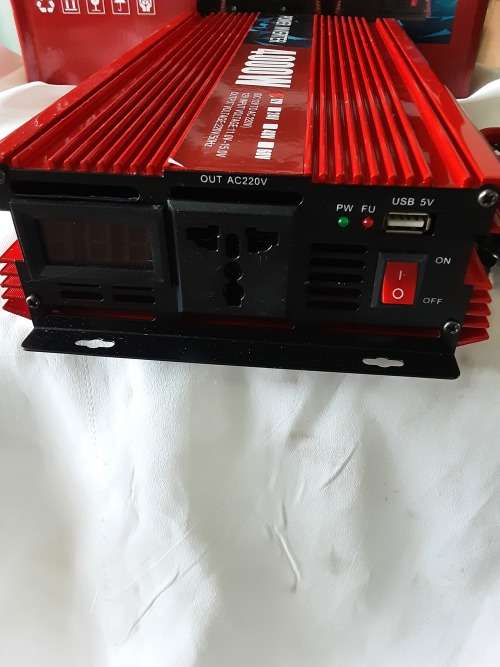 4000W POWER INVERTER (12V)