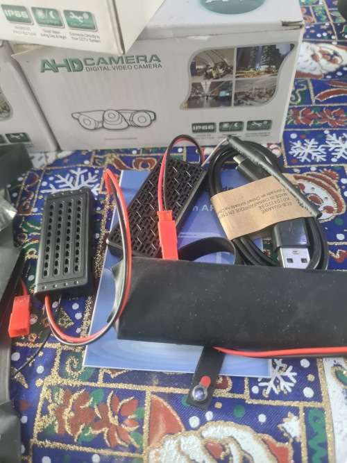 JOBLOT SET OF 4 DIGITAL AJD CAMERAS