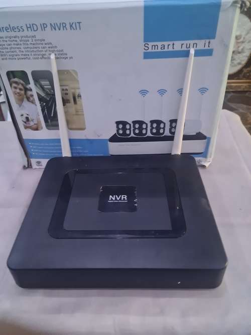 WIRELESS SMART NVR KIT