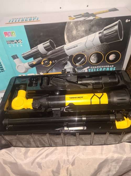 ASTRONOMICAL TELESCOPE