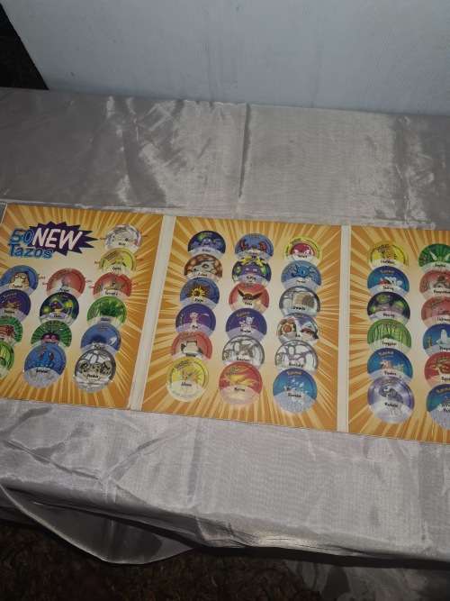 POKEMON TAZOS 2 COMPLETE ALBUM COLLECTION (LIMITED EDITION)