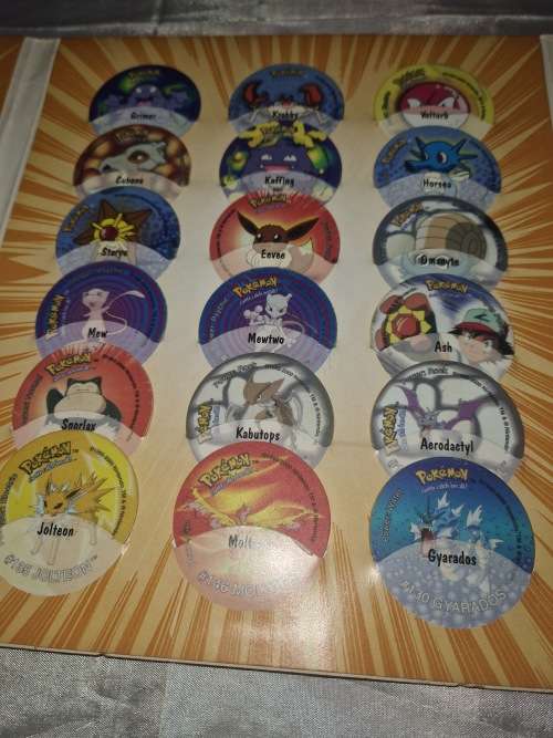 POKEMON TAZOS 2 COMPLETE ALBUM COLLECTION (LIMITED EDITION)