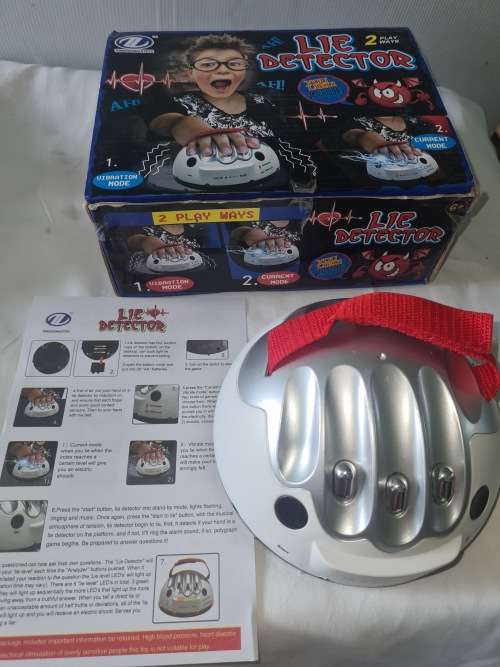 2 PLAY WAYS LIE DETECTOR(BATTERY  OPERATED)