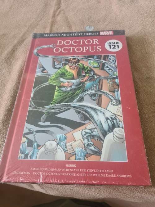 MARVEL SUPERHEROES HARDCOVER COMIC (DOCTOR OCTOPUS)