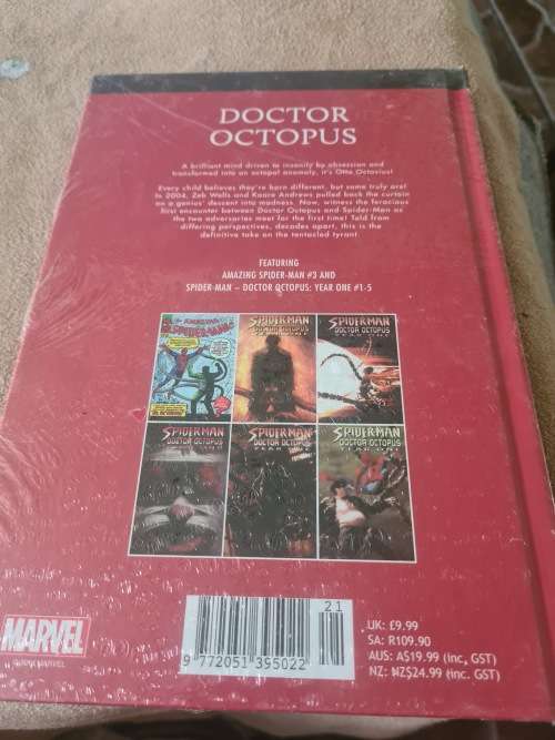 MARVEL SUPERHEROES HARDCOVER COMIC (DOCTOR OCTOPUS)