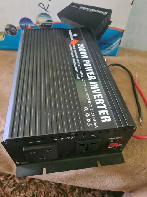 2OOO WATTS POWER INVERTER (12V)