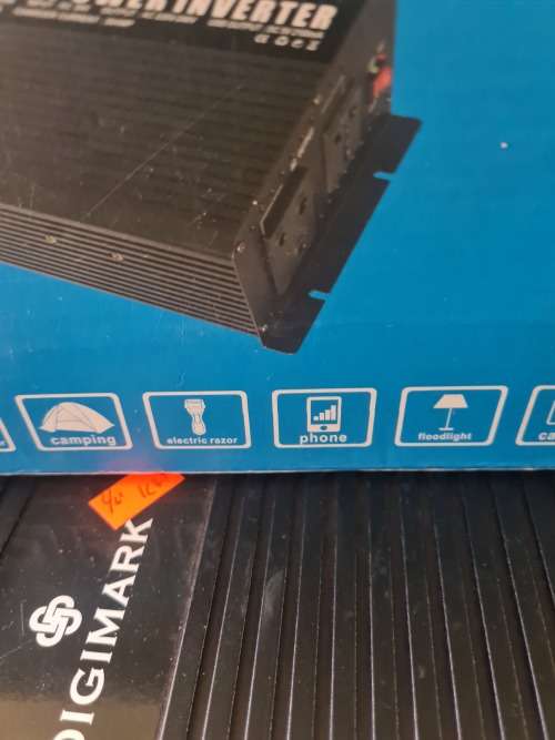 2OOO WATTS POWER INVERTER (12V)