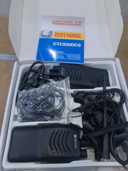 WALKIE TALKIE/VHF/UHF FM TRANSCEIVER